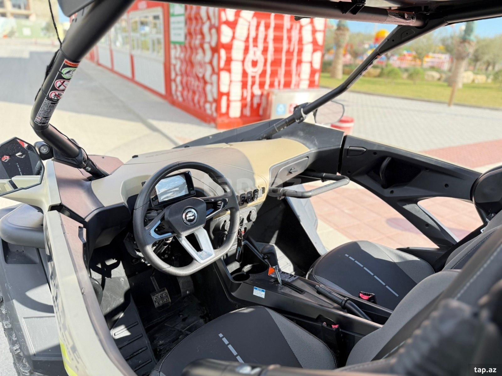 Baqqi ZFORCE 1000 Sport R, 2024 il (9)