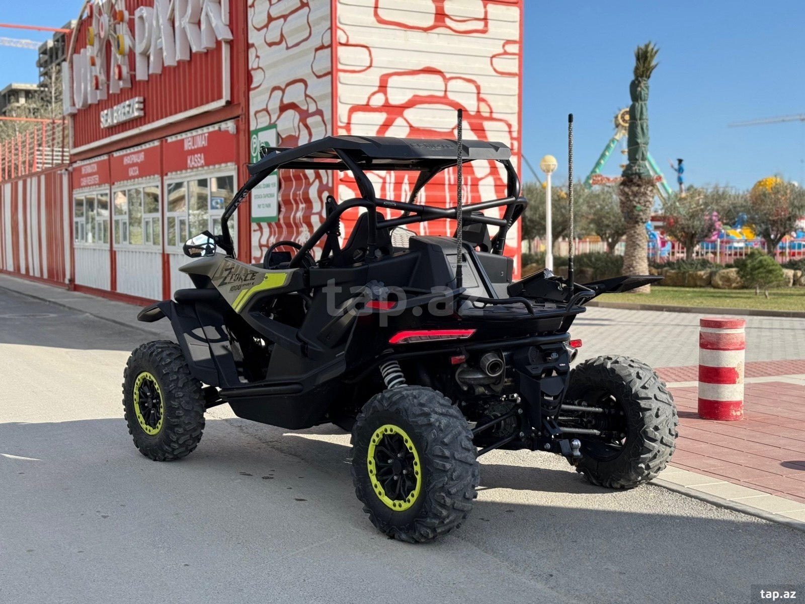 Baqqi ZFORCE 1000 Sport R, 2024 il (2)