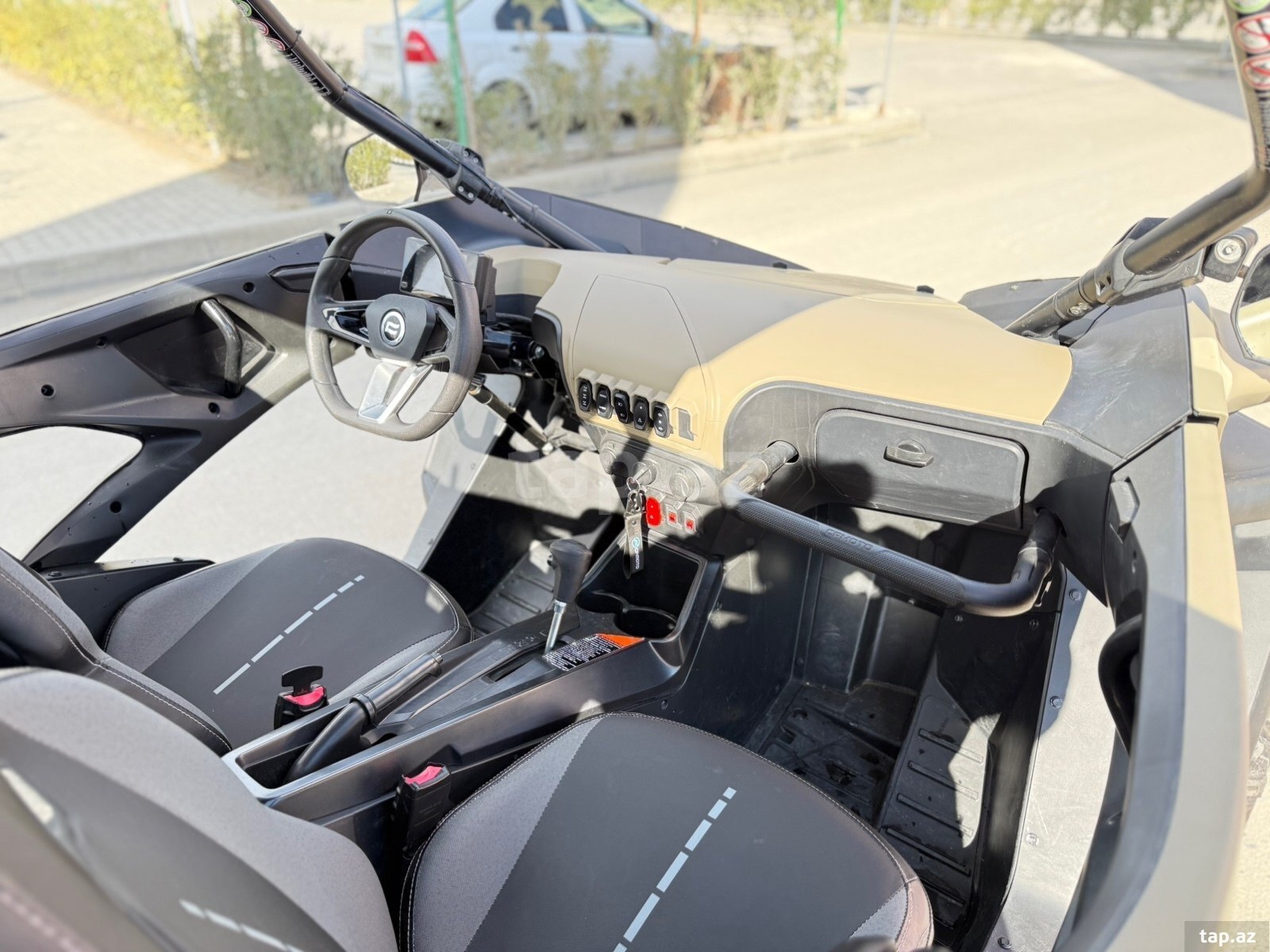 Baqqi ZFORCE 1000 Sport R, 2024 il (10)