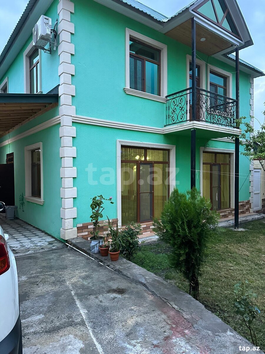 Villa, Qəbələ r.  (10)