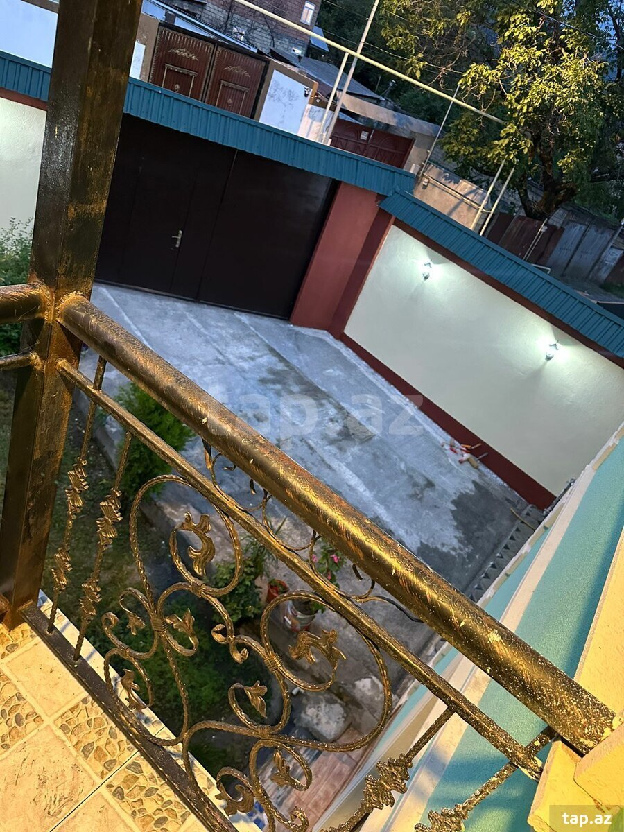 Villa, Qəbələ r.  (20)