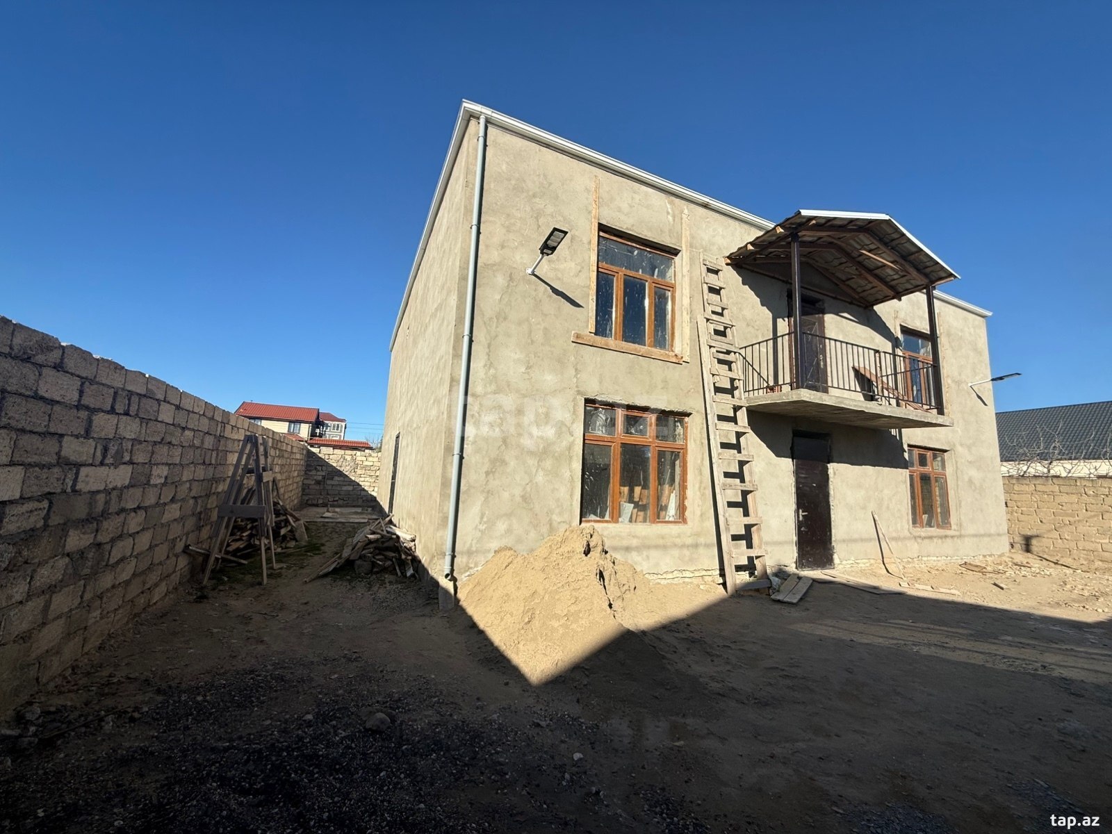 Bağ evi, Türkan qəs.