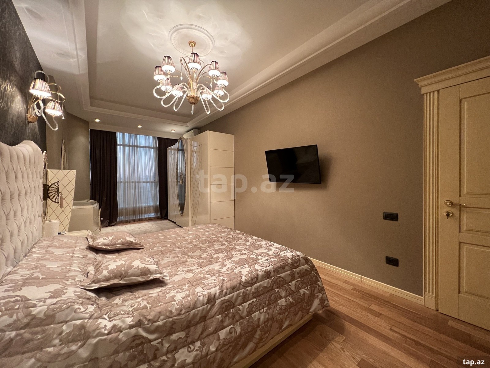 4-otaqlı yeni tikili kirayə verilir, Ü.Hacıbəyov küç., 230 m² (9)