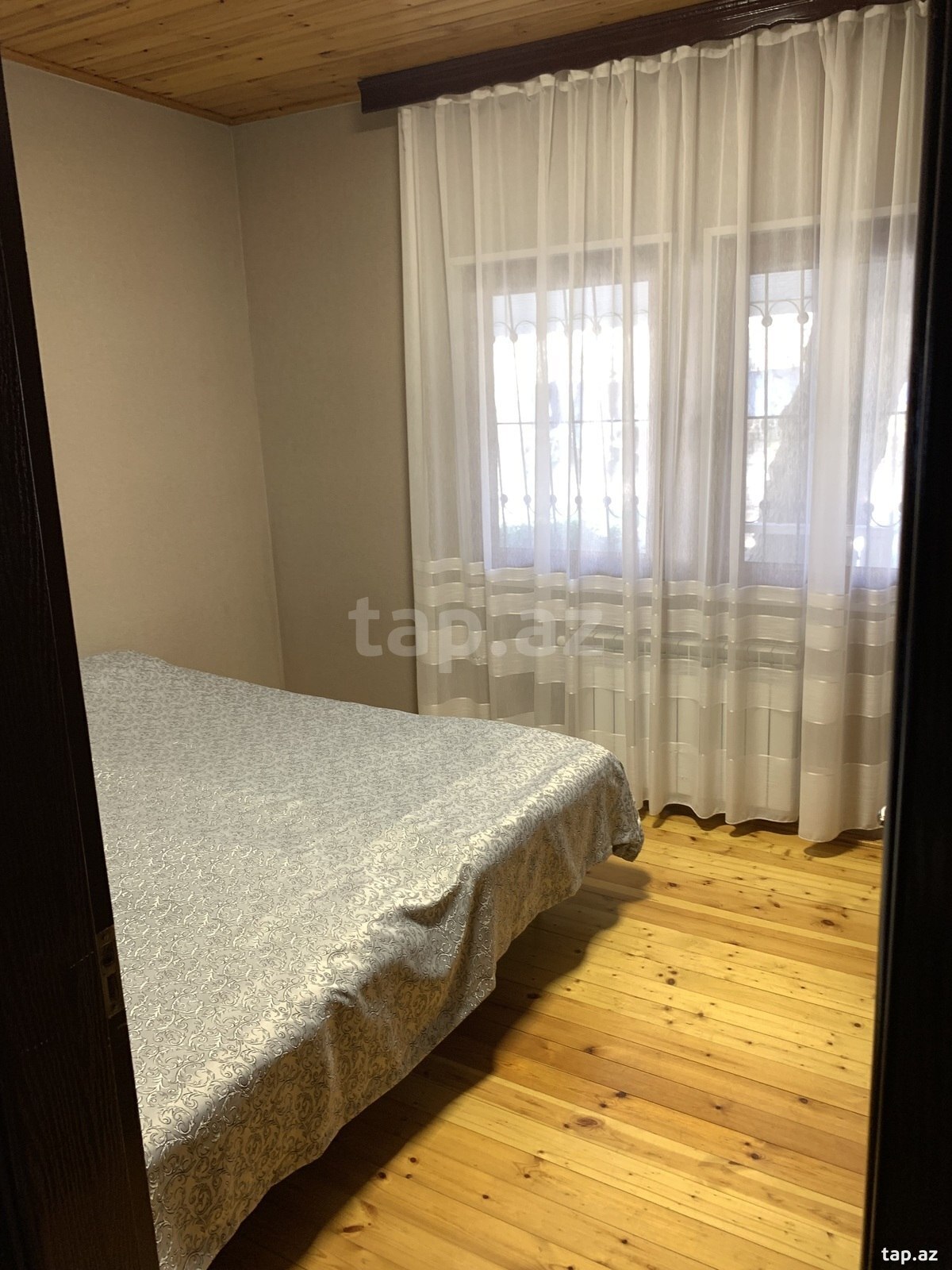Həyət evi, Binə qəs. (24)