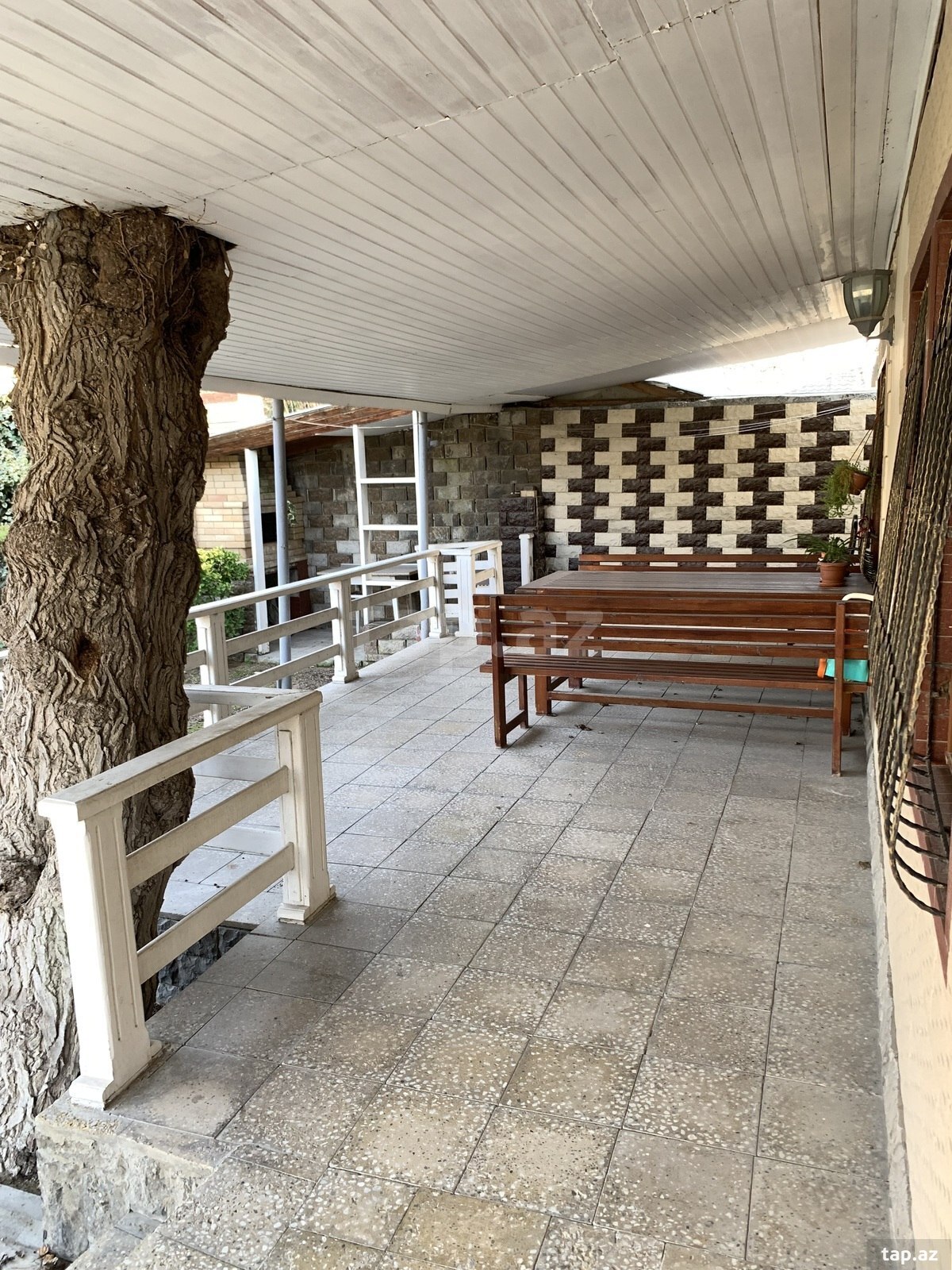Həyət evi, Binə qəs. (9)