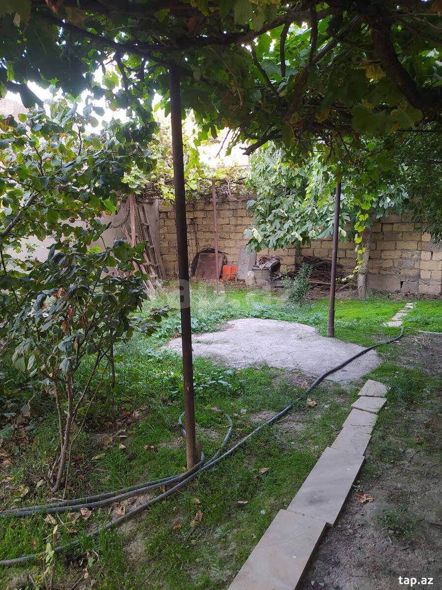 Həyət evi, M.Rəsulzadə qəs. (23)