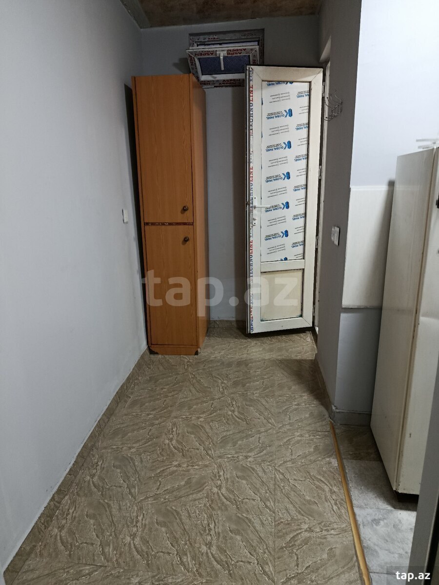 Həyət evi, M.Rəsulzadə qəs. (28)