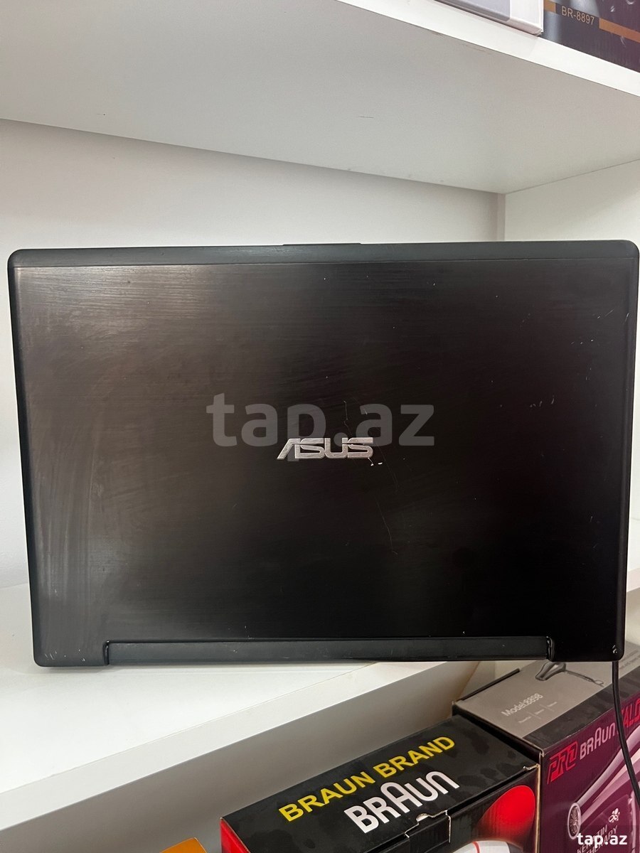 Noutbuk Asus (4)