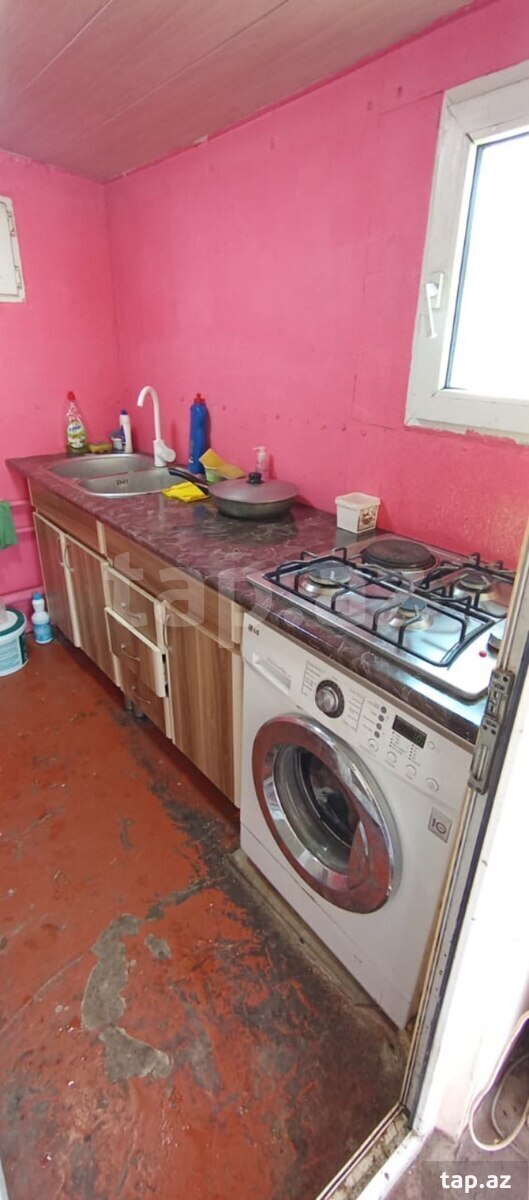 1-otaqlı mənzil kirayə verilir, 28 May m., 20 m²