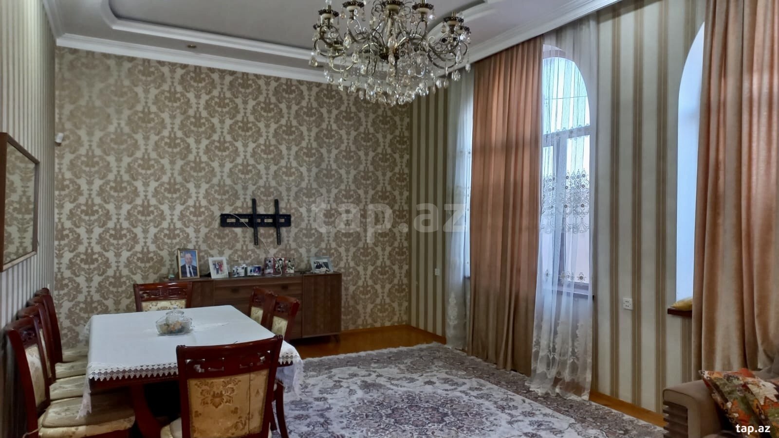 Həyət evi, Novxanı qəs. (15)