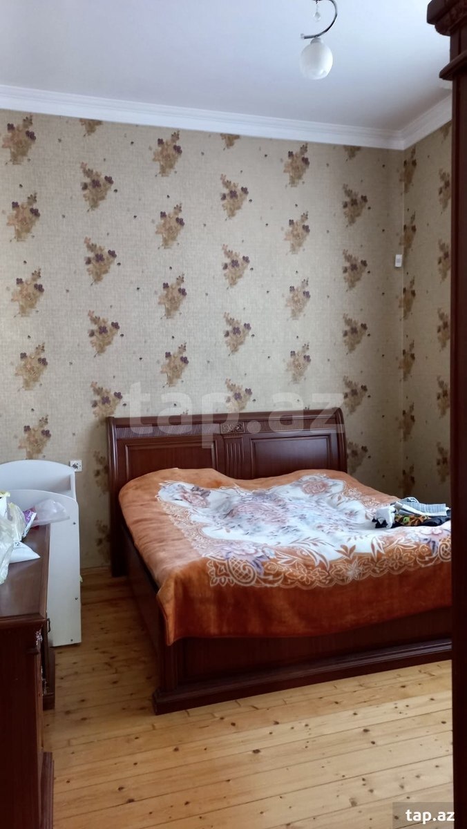 Həyət evi, Novxanı qəs. (19)