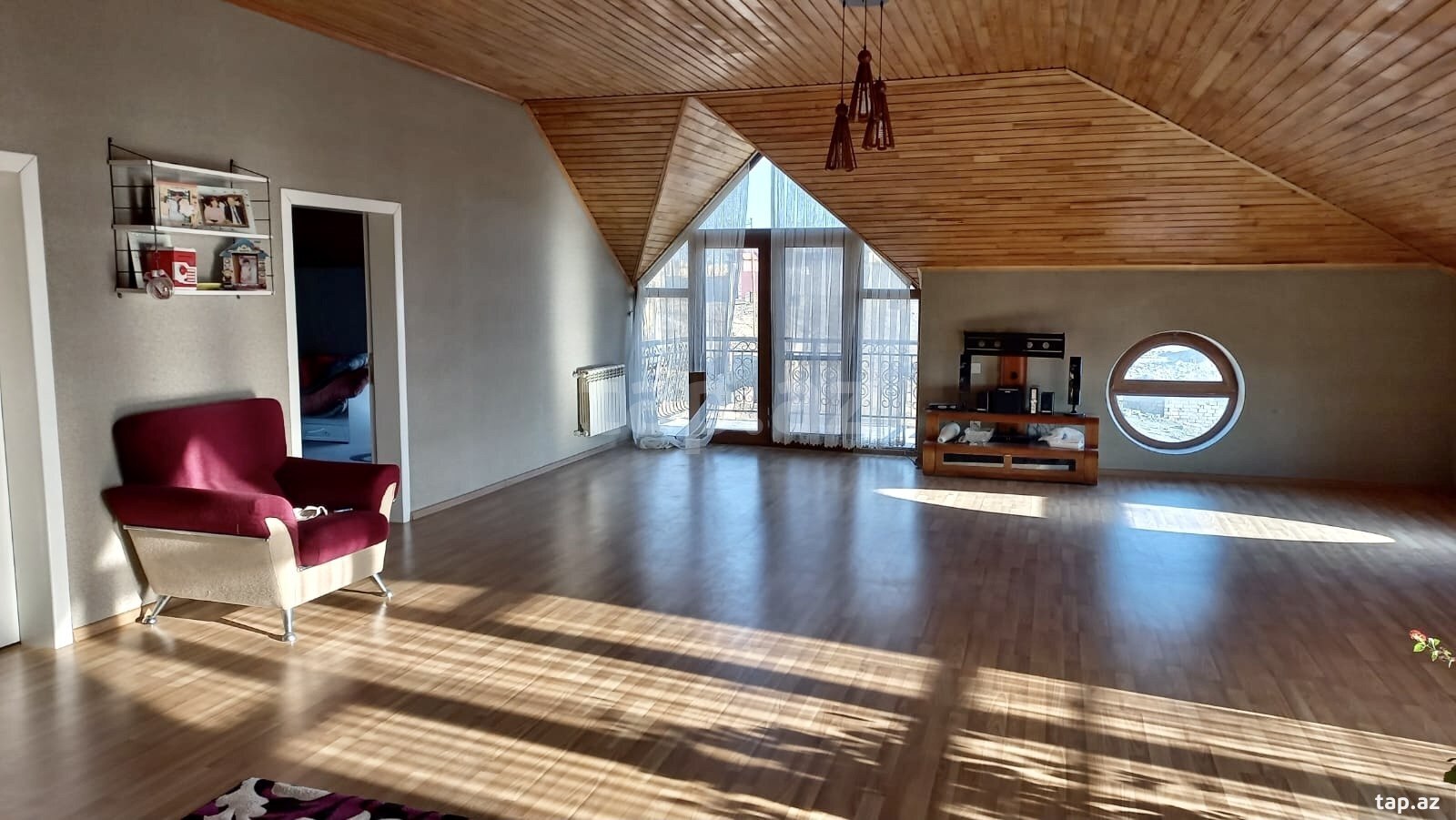 Həyət evi, Novxanı qəs. (22)
