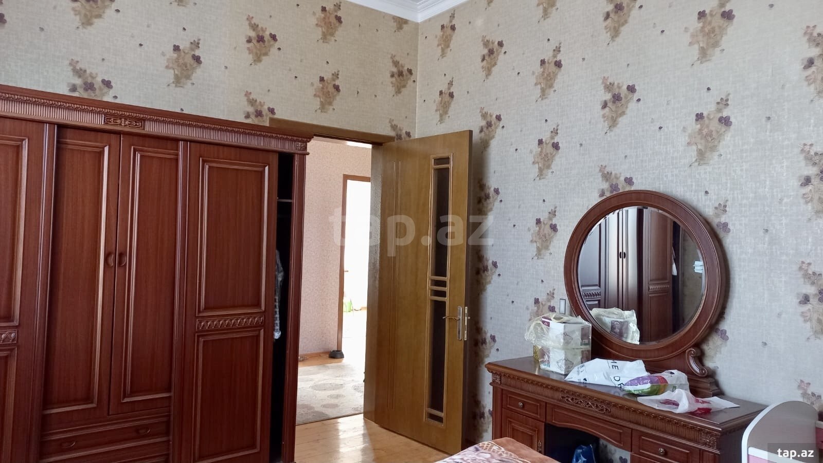 Həyət evi, Novxanı qəs. (16)