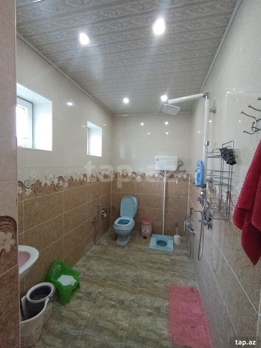 Həyət evi, Qəbələ ş. (9)