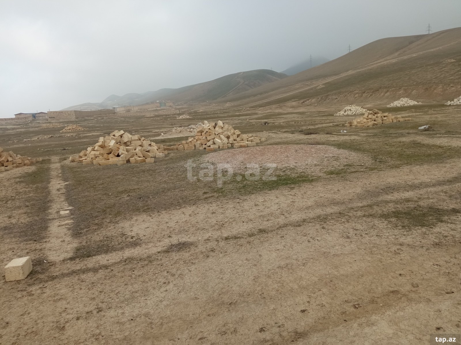 3 sot torpaq sahəsi, Lökbatan qəs. (2)