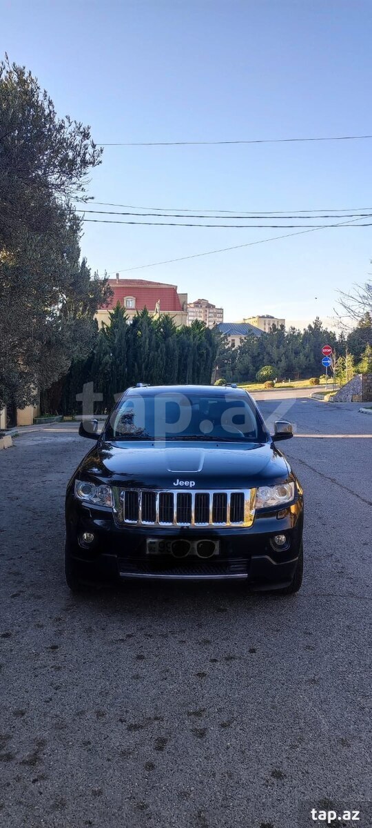 Jeep Cherokee, 2011 il (2)