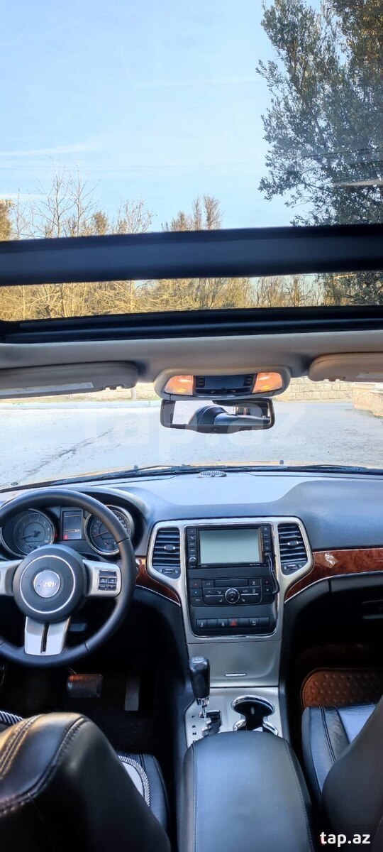Jeep Cherokee, 2011 il (8)