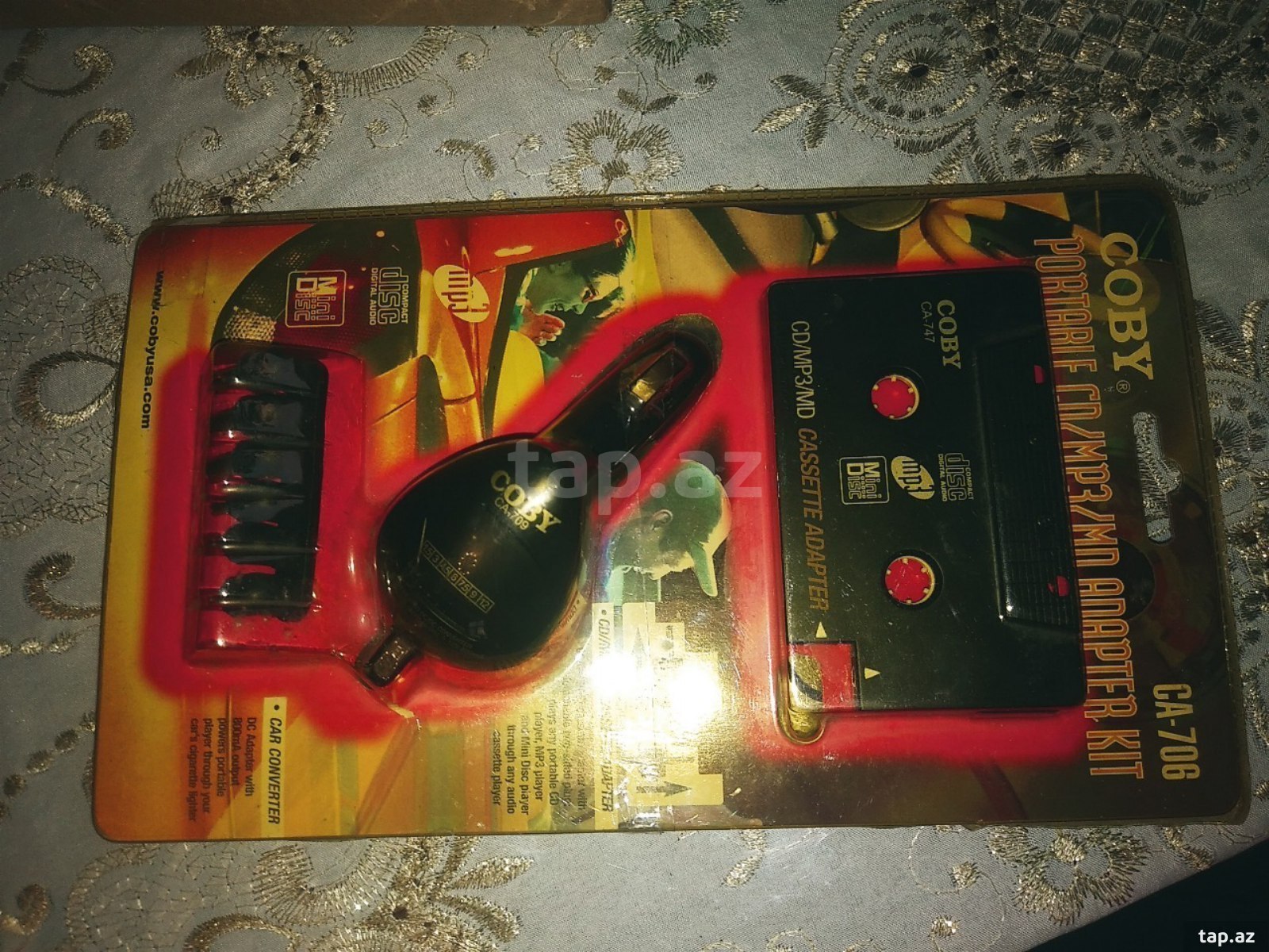 Köhnə avtomobil audio aksesuarı