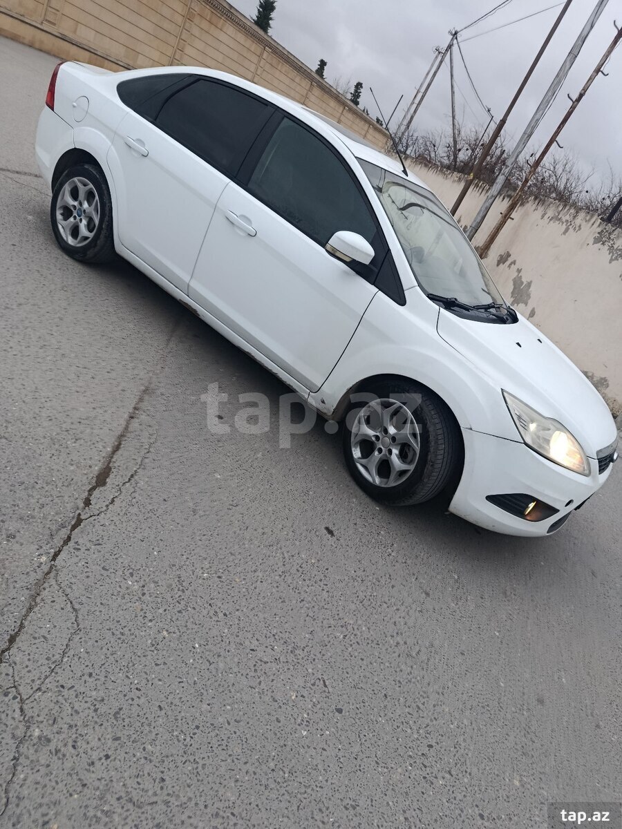 Ford Focus, 2011 il (4)