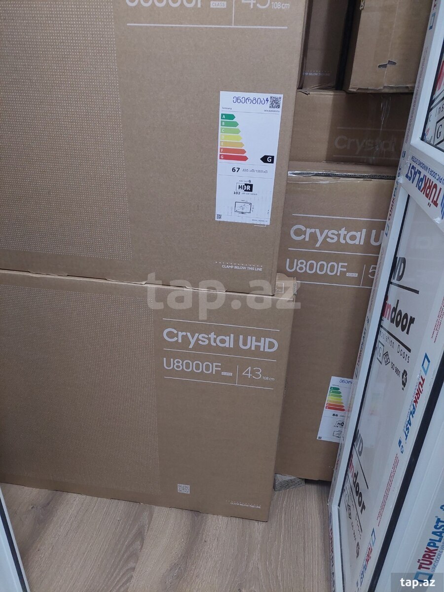 Televizor Samsunq UE43U8000 (3)