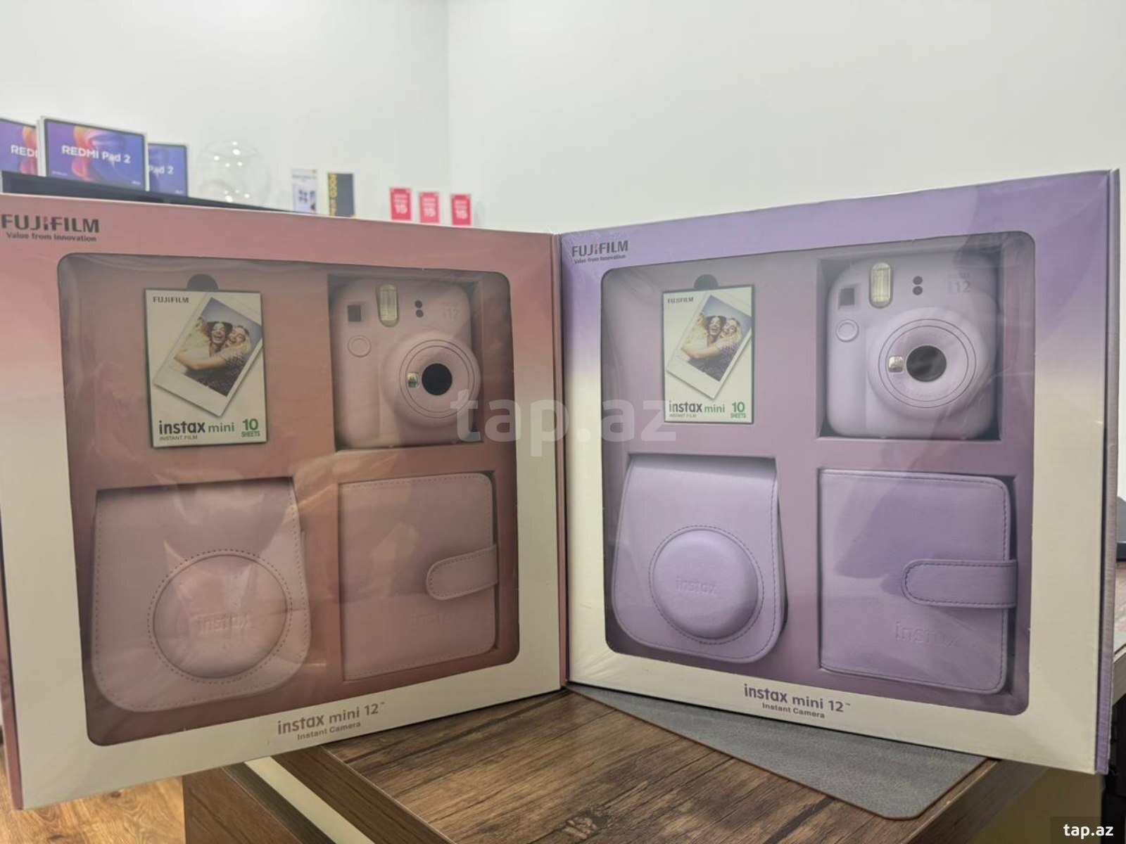 Fujifilm instax mini 12 Bundle box