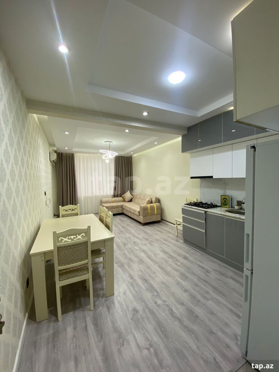 2-otaqlı yeni tikili, Əhmədli m., 80 m²
