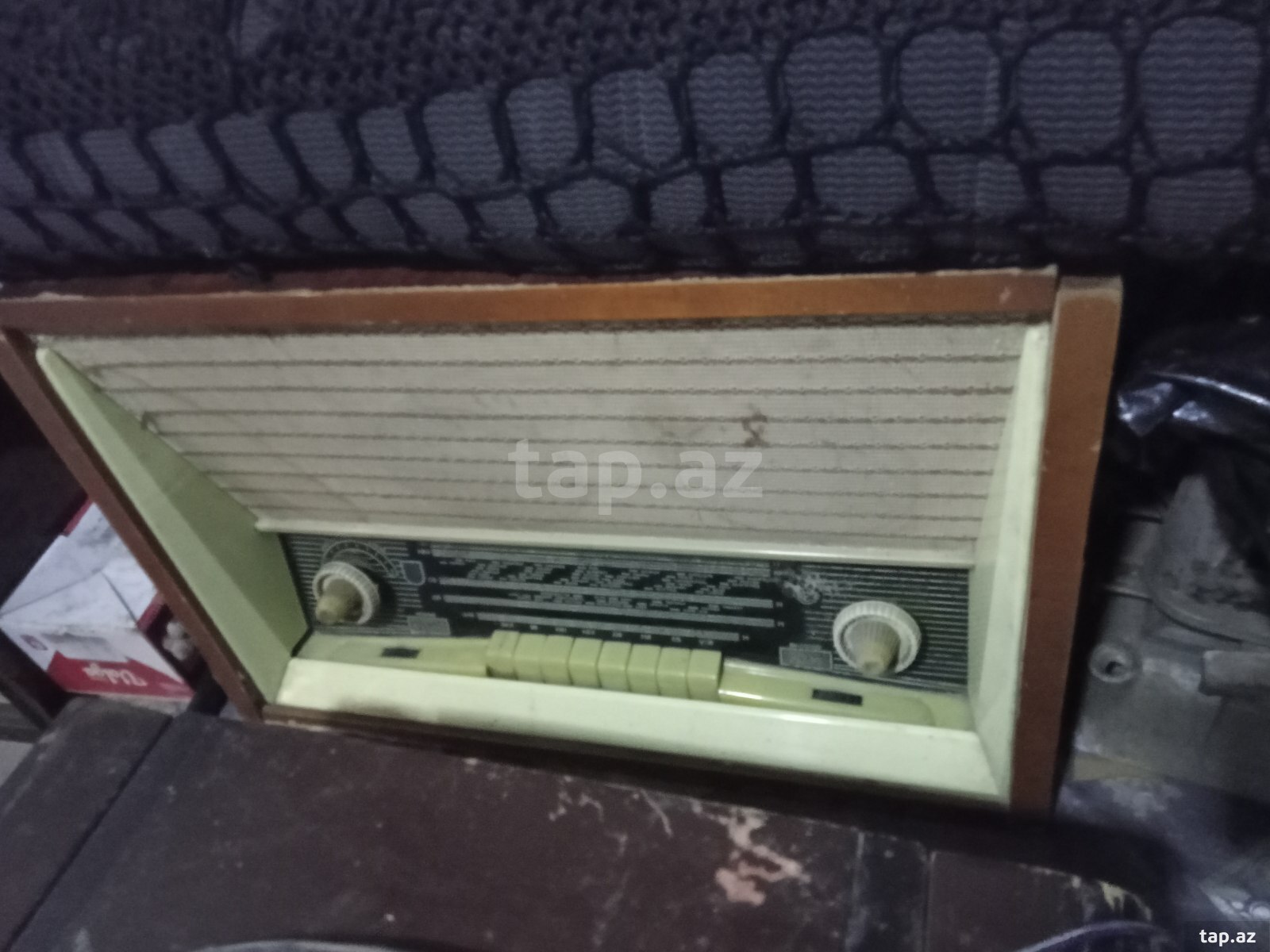 Radio (2)