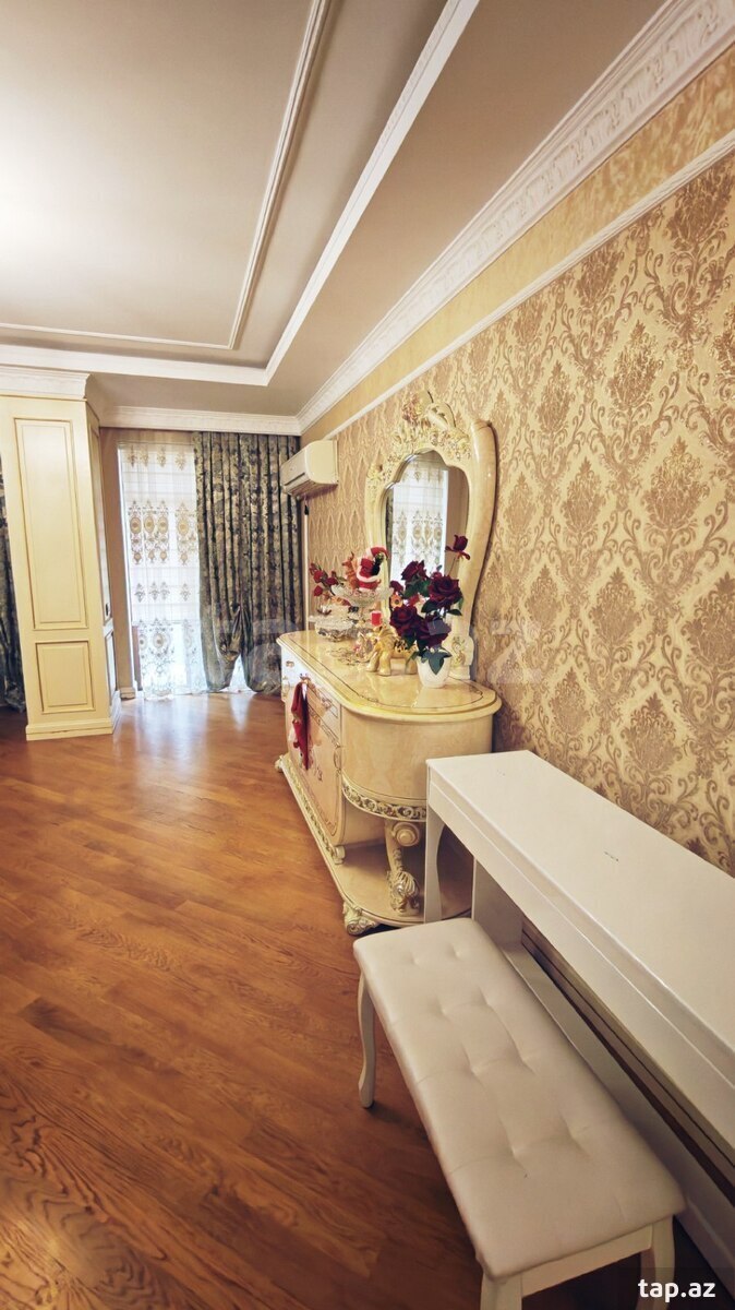 6-otaqlı yeni tikili, Xırdalan ş., 222 m²