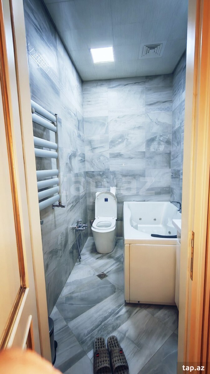 6-otaqlı yeni tikili, Xırdalan ş., 222 m²