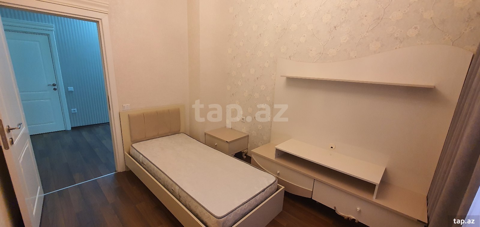 Сдается 3-комн. новостройка, м.20 Января, 70 м² (7)