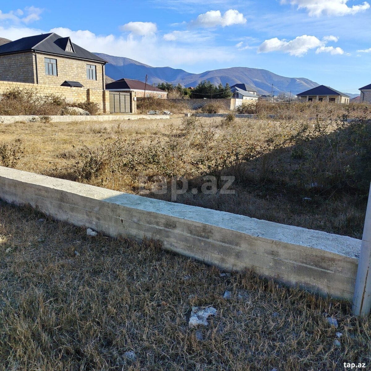 3 sot torpaq sahəsi, Şəki ş.