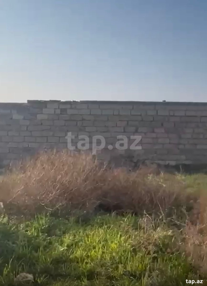 15 sot torpaq sahəsi, 8 Noyabr pr.