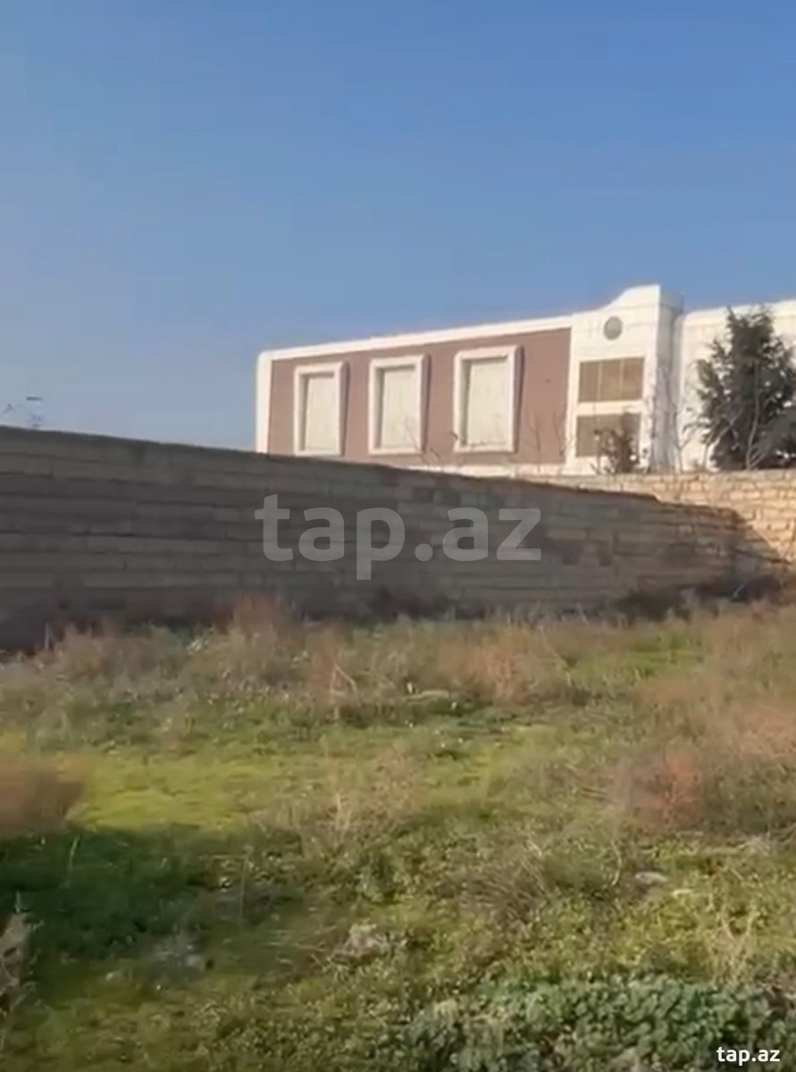 15 sot torpaq sahəsi, 8 Noyabr pr.