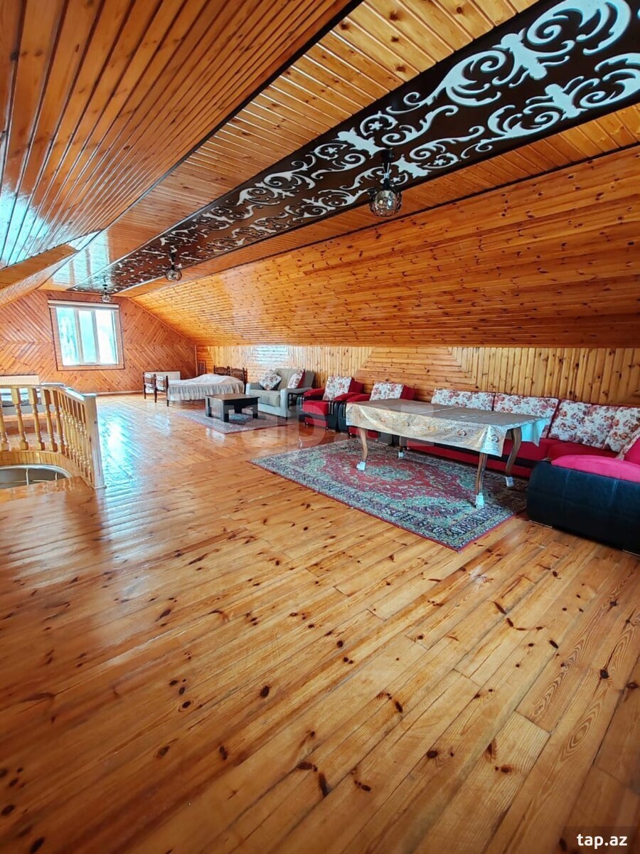 Villa, Qəbələ r. (8)