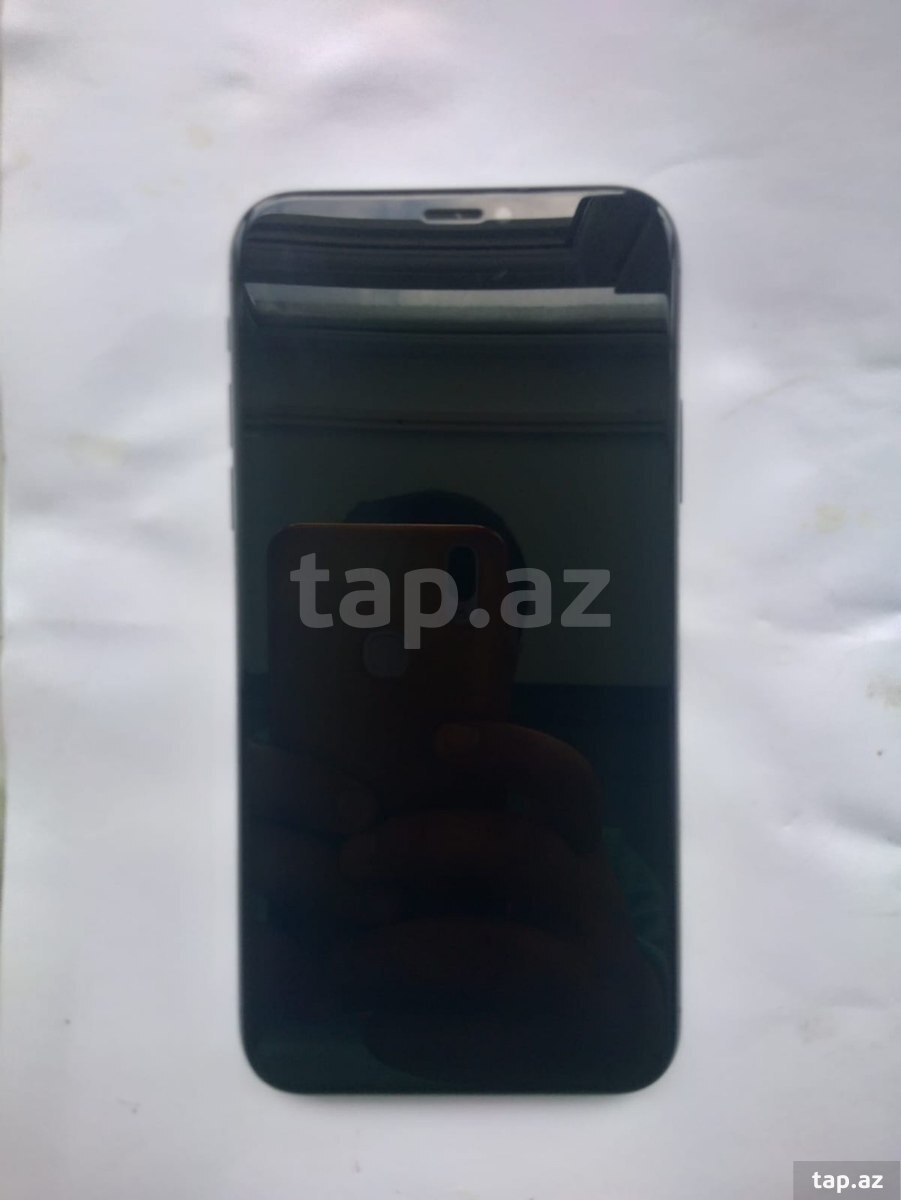 Apple iPhone X Space Gray 64GB/3GB (2)
