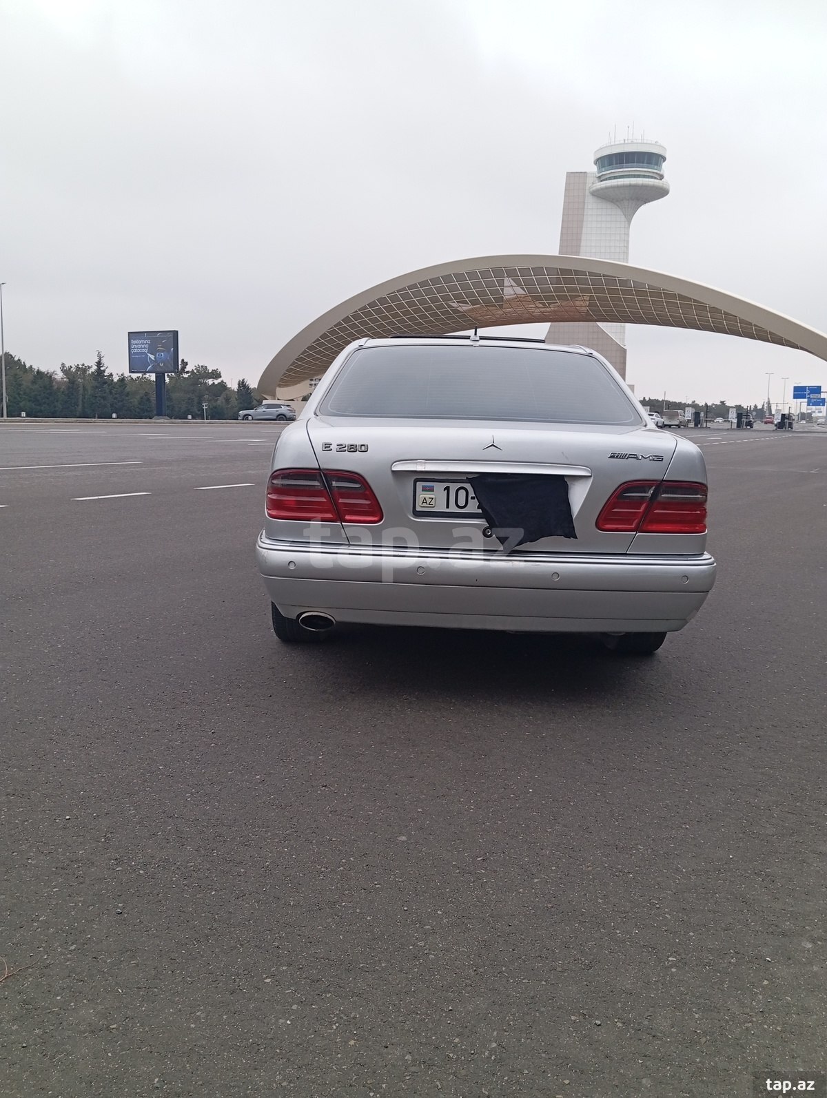 Mercedes E 280, 1998 il (3)