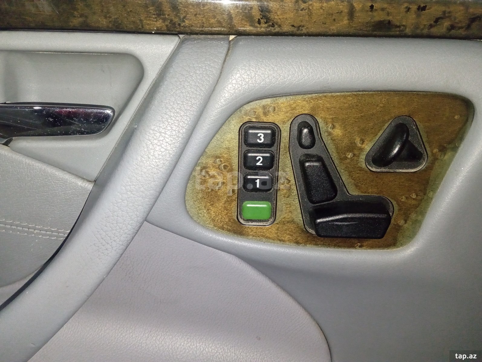 Mercedes E 280, 1998 il (9)