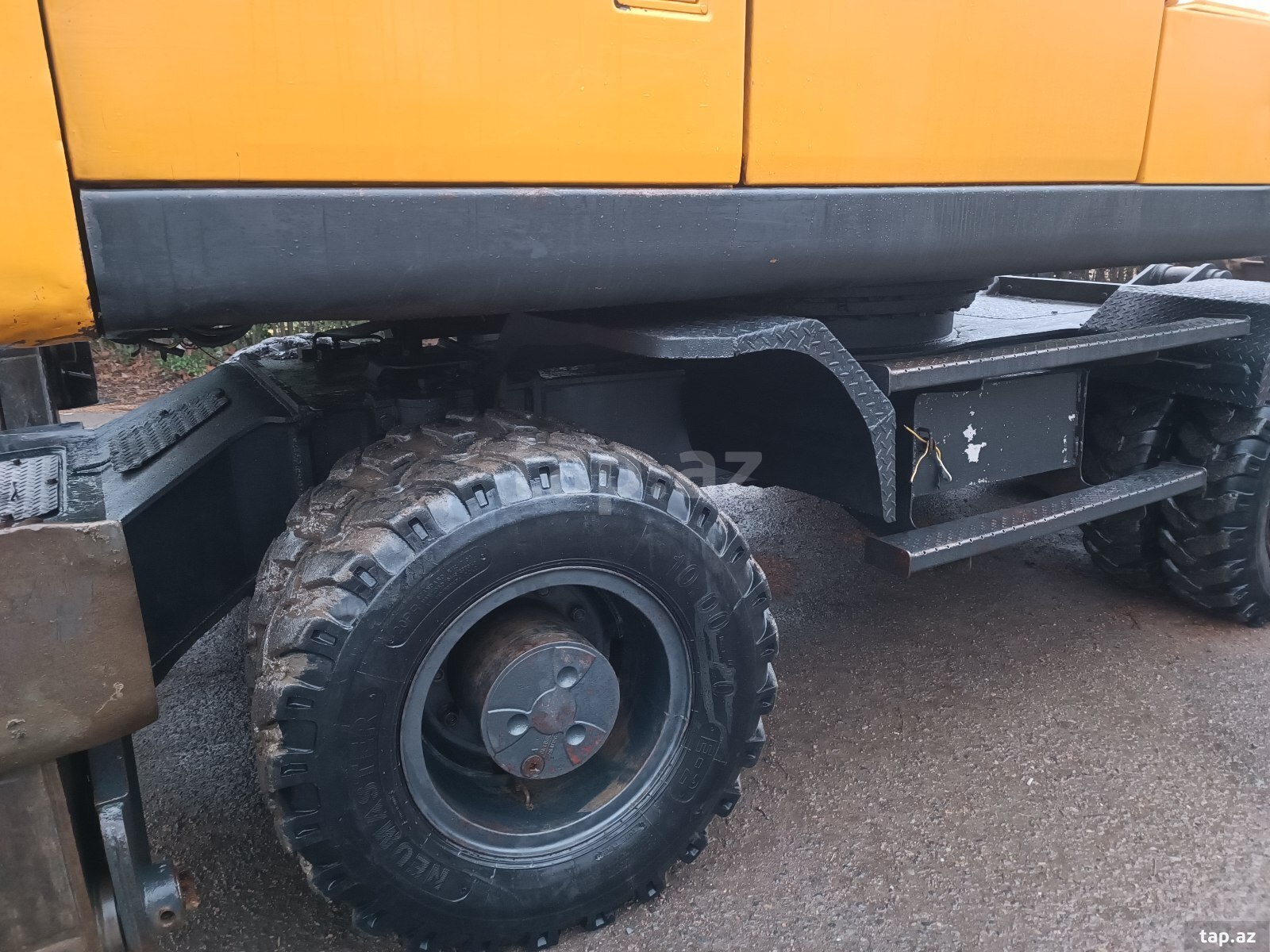 Ekskavator Hyundai, 2008 il (7)