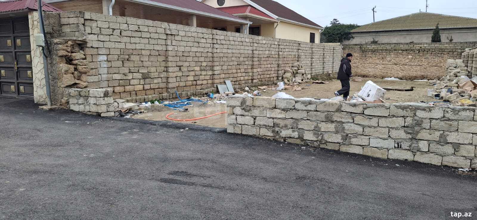 300 sot torpaq sahəsi, Şüvəlan qəs. (5)