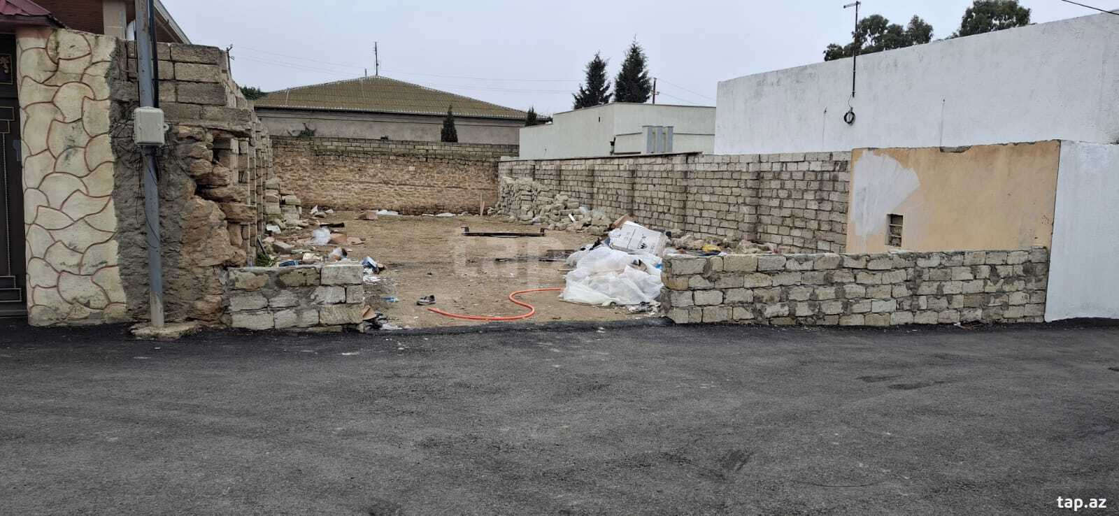 300 sot torpaq sahəsi, Şüvəlan qəs. (3)