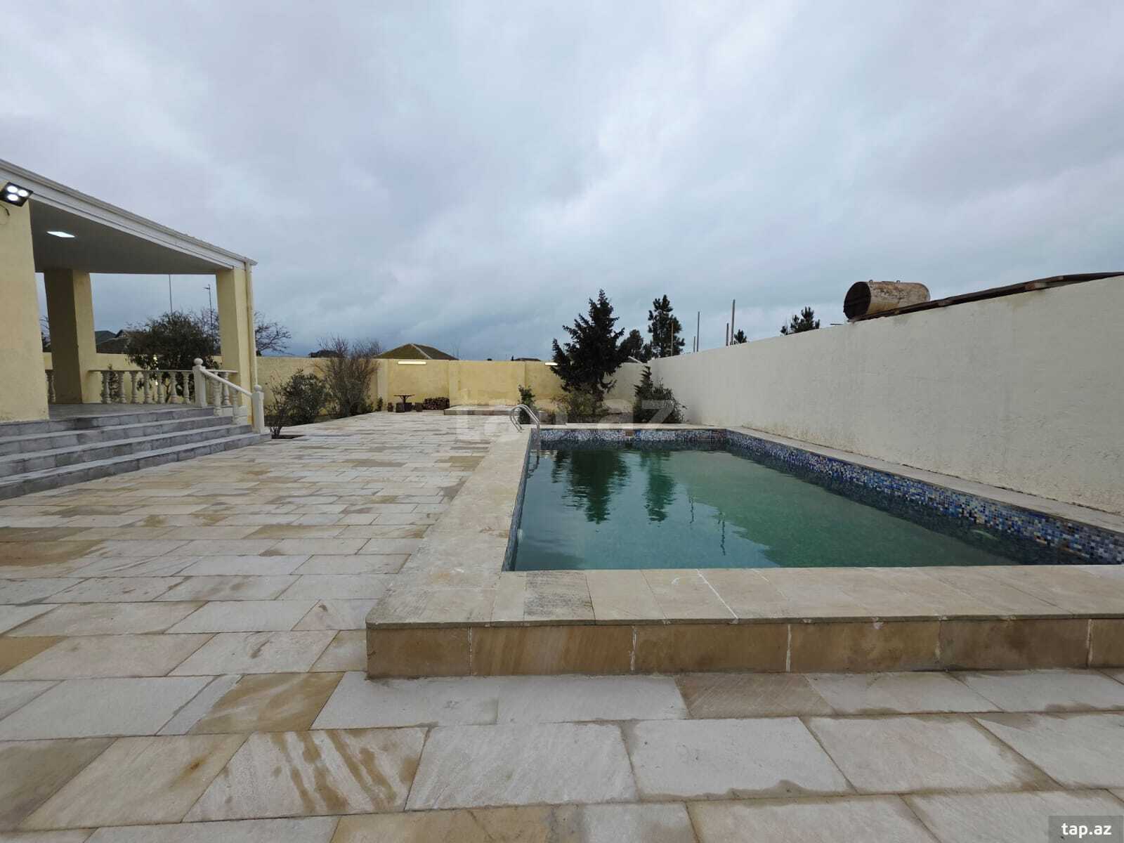 Bağ evi, Şüvəlan qəs. (14)