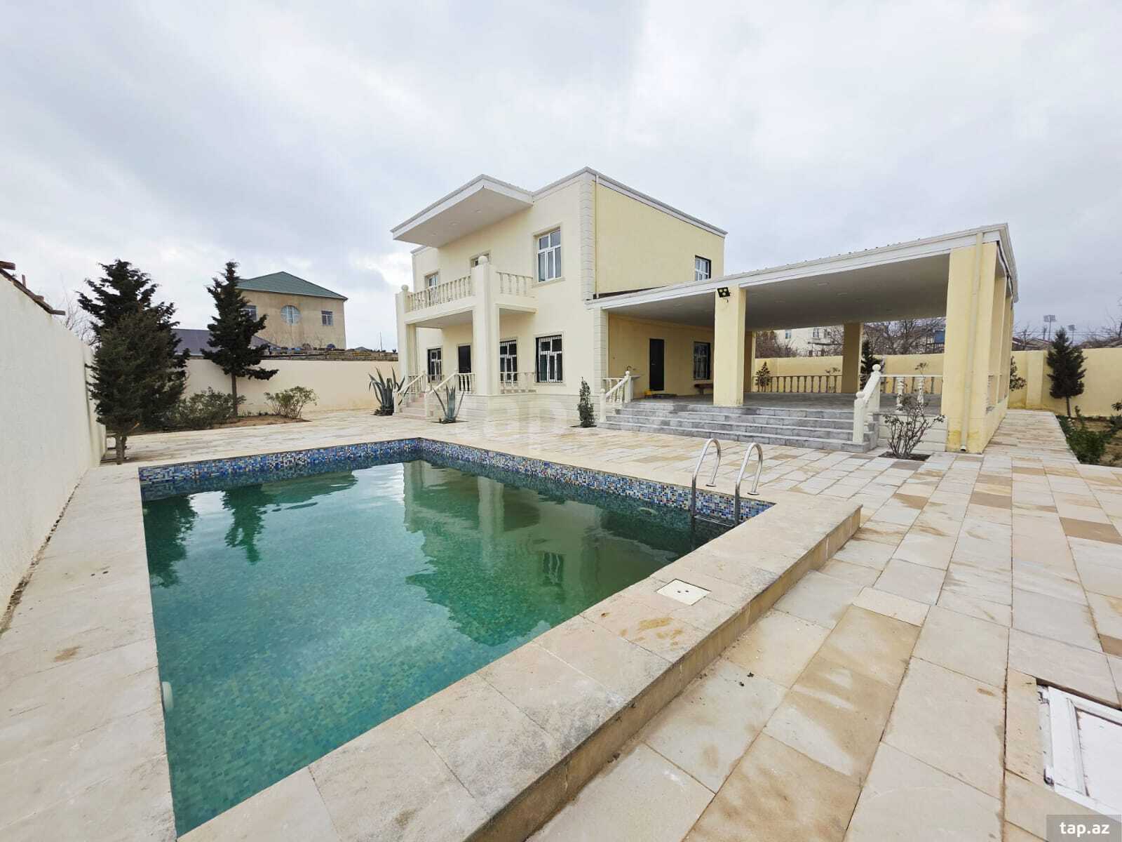 Bağ evi, Şüvəlan qəs. (2)
