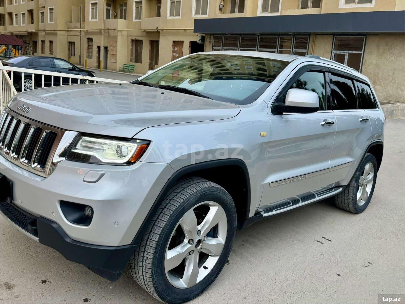 Jeep Grand Cherokee, 2011 il (19)