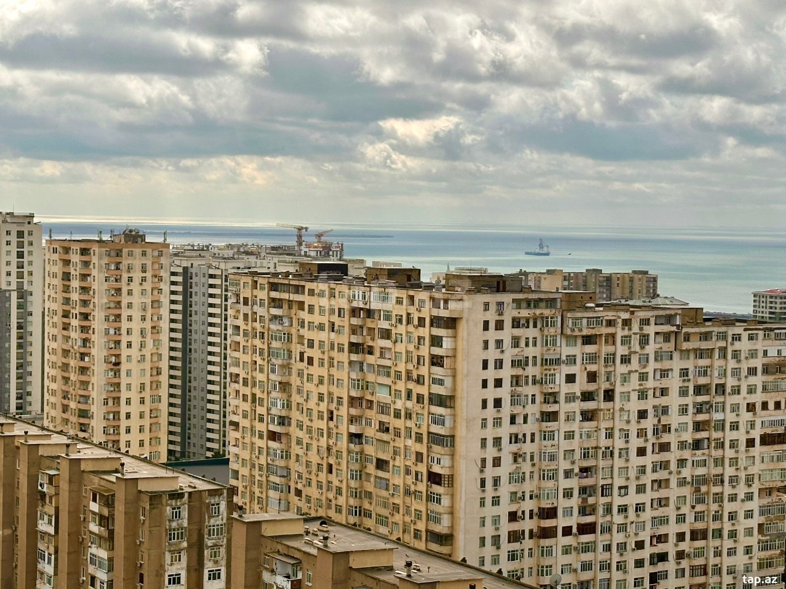 3-otaqlı yeni tikili, Xətai r., 105 m²