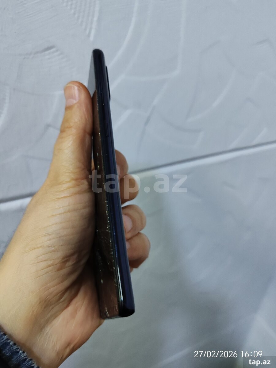 Samsung Galaxy A70 Black 128GB/6GB (4)