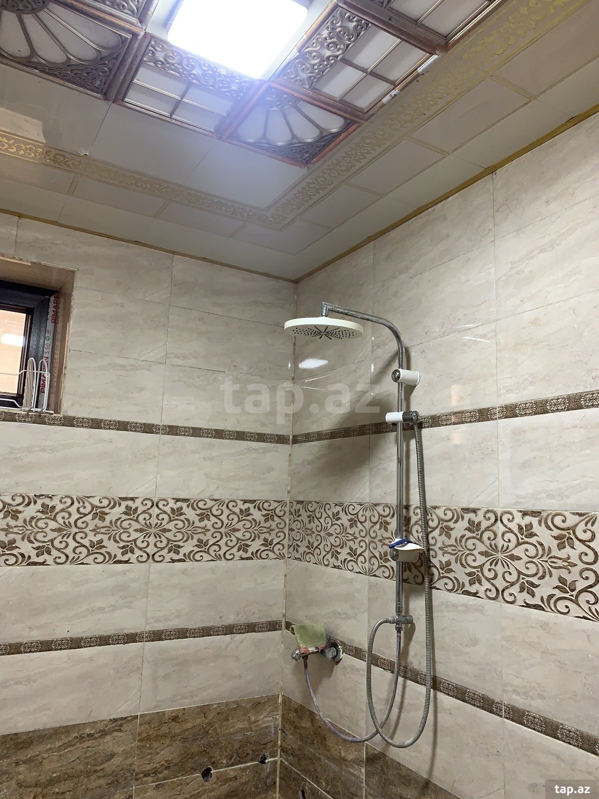 4-otaqlı yeni tikili, Oğuz r., 139.9 m²