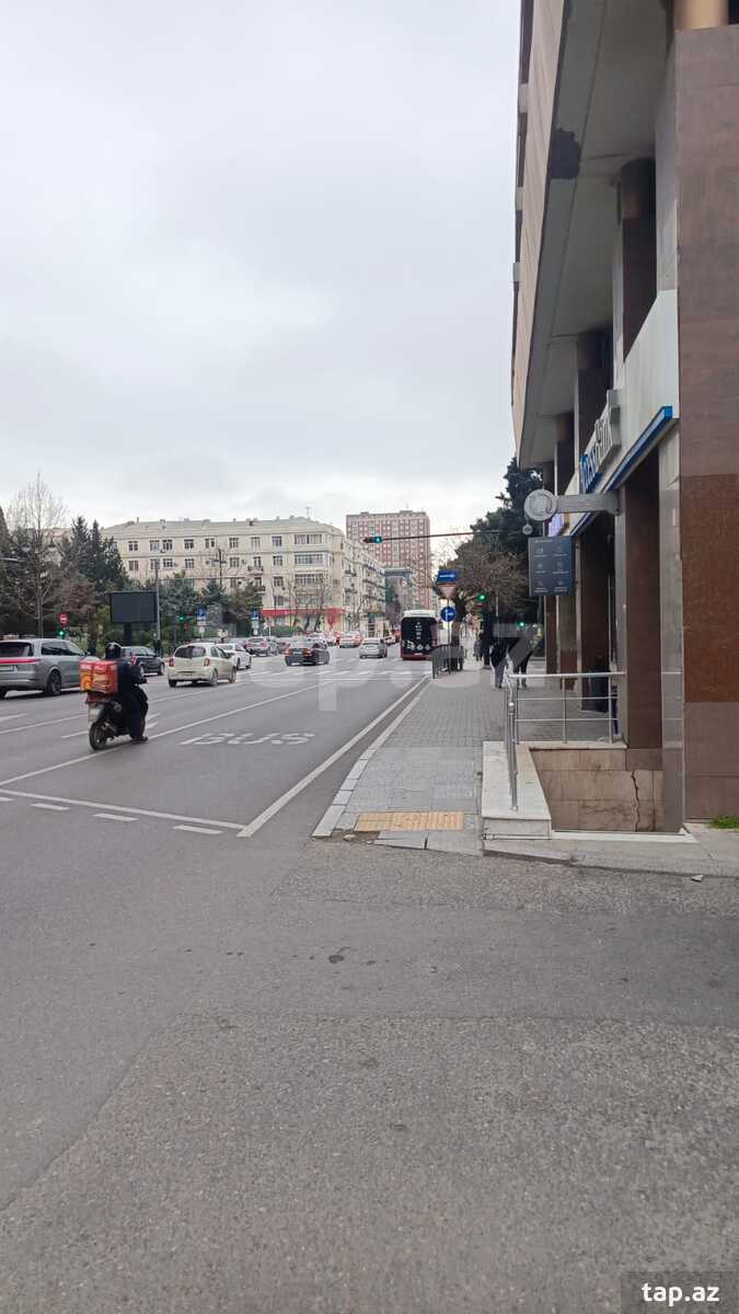 4-otaqlı yeni tikili, Azadlıq pr., 223 m² (10)
