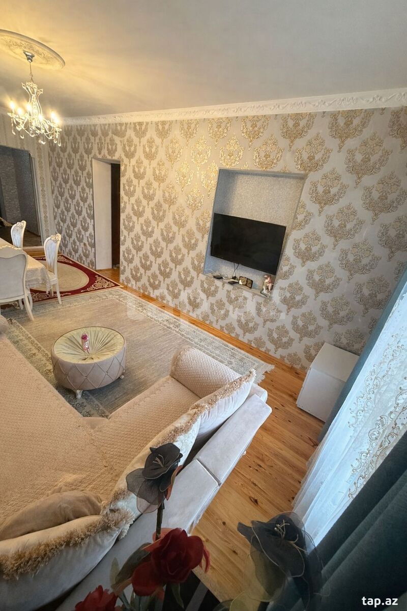 Həyət evi, Mərdəkan qəs. (2)