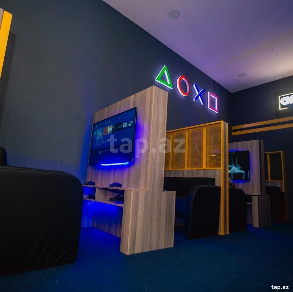 PlayStation klub avadanlığı (3)