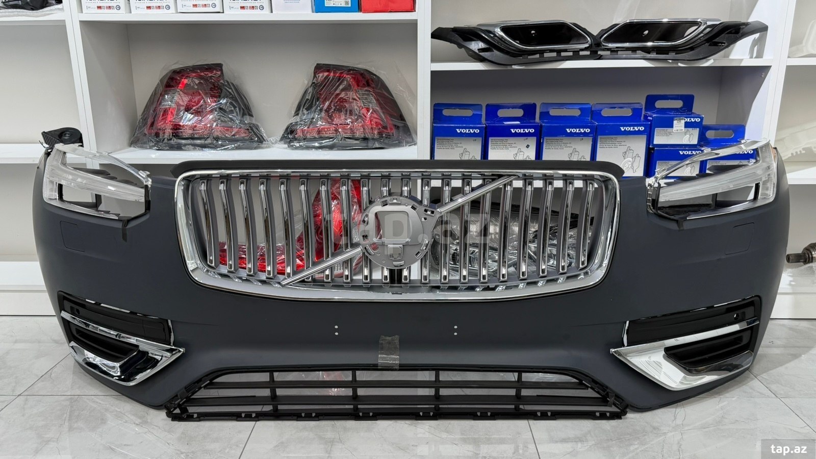 Volvo XC90, XC60, S90, S60 radiator barmaqlığı